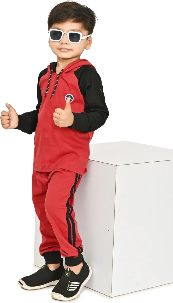 Maroon__Boys_Casual_T-shirt_Trouser_(Maroon)