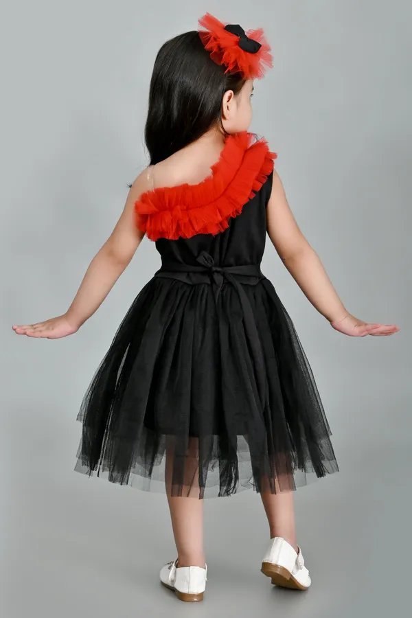 Black_Fashion_Sleeve_Girls_Midi/Knee_Length_Party_Dress_(Black,_Fashion_Sleeve)
