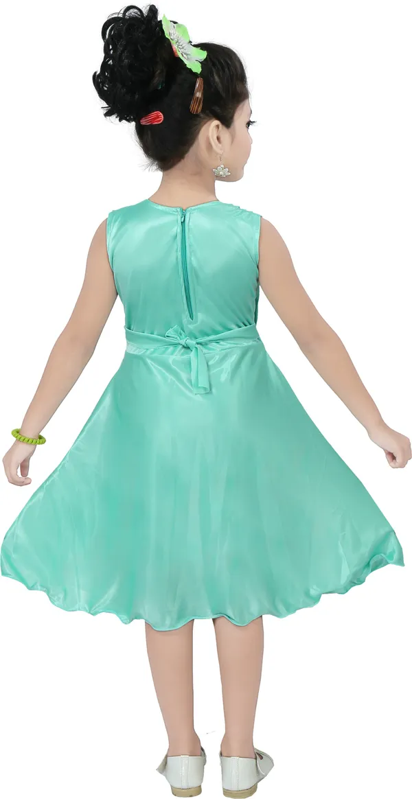 Green_Sleeveless_Girls_Midi/Knee_Length_Casual_Dress_(Green,_Sleeveless)