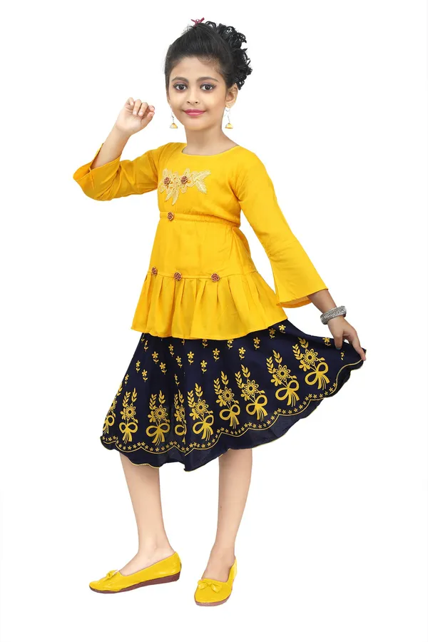 Yellow__Girls_Casual_Top_Skirt_(Yellow)