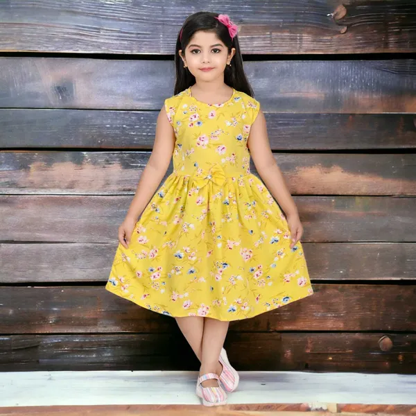 Yellow_Sleeveless_Girls_Midi/Knee_Length_Party_Dress_(Yellow,_Sleeveless)