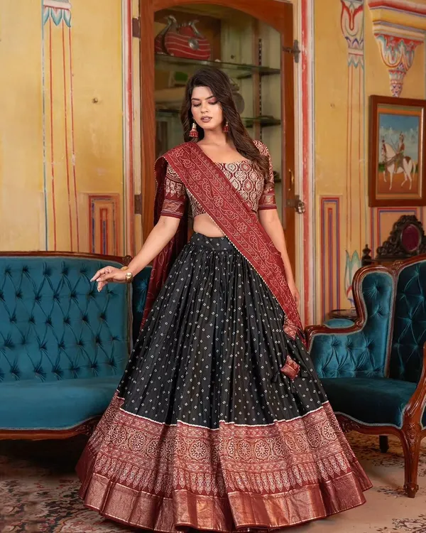 Dola_Silk_Black_Patola_Print_Traditional_Lehenga_Choli