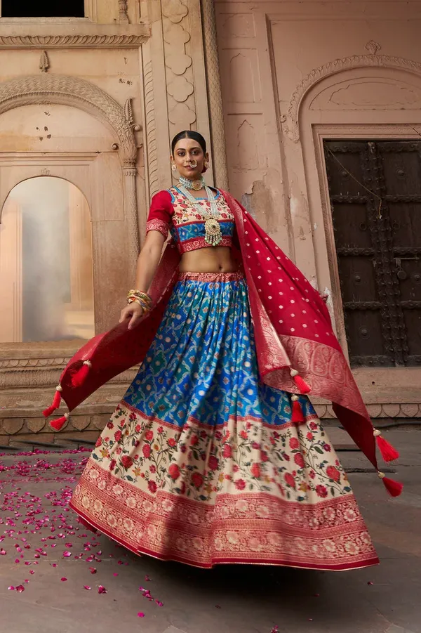 Firozi_Dola_Silk_Lehenga_Choli_with_Heavy_Embroidery_on_Dupatta