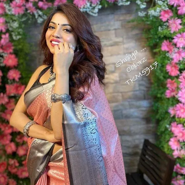 Pink_Soft_jequard__Weaving_Silk_Saree
