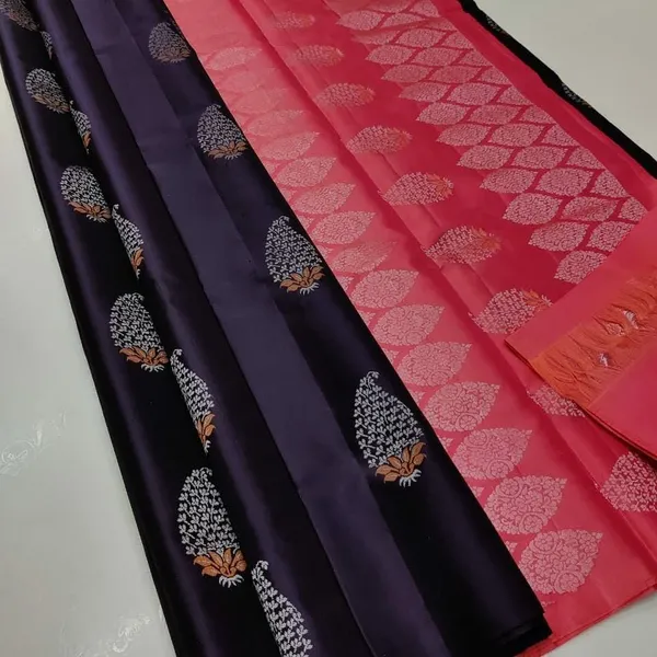 Metalic_Soft_jequard__Weaving_Silk_Saree
