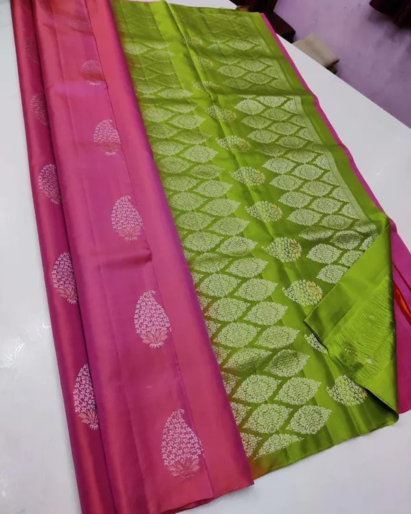 Pink_Soft_jequard__Weaving_Silk_Saree