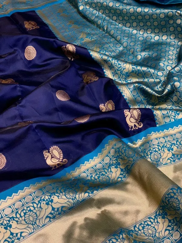 Nevy_Blue_Soft_Jequard_Weaving___Silk_Saree
