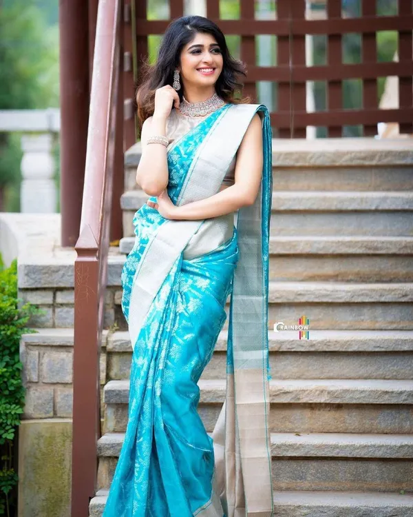Sky_Blue_Soft_jequard__Weaving_Silk_Saree