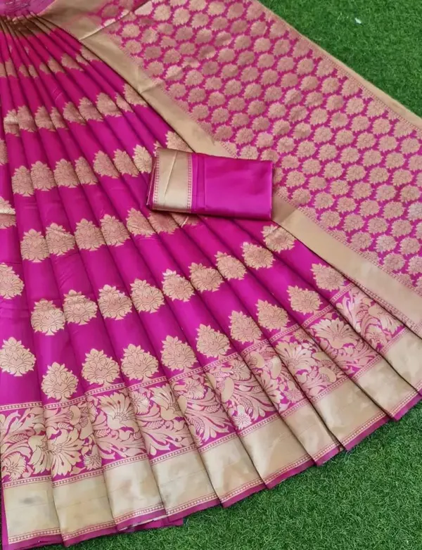 Pink_Soft_jequard__Weaving_Silk_Saree