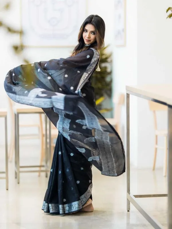 Black_Soft_jequard_Weaving_Silk_Saree