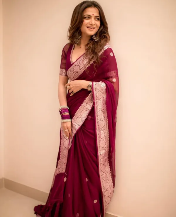 Maroon_Soft_jequard_Weaving_Silk_Saree
