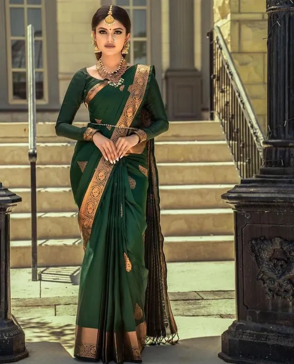 Green_Soft_jequard__Weaving_Silk_Saree