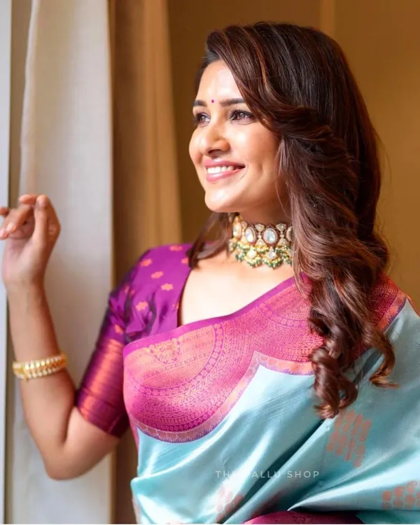 Rama_Soft_jequard__Weaving_Silk_Saree
