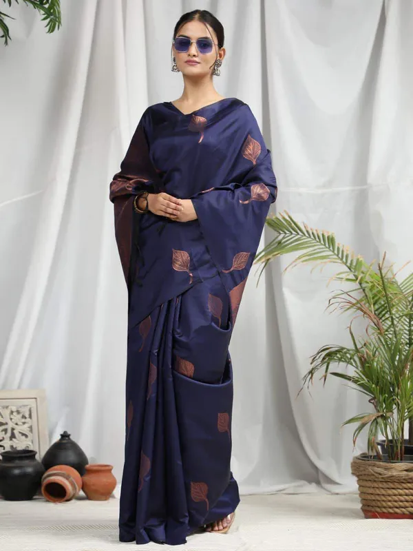 Nevy_Blue_Soft_jequard__Weaving_Silk_Saree