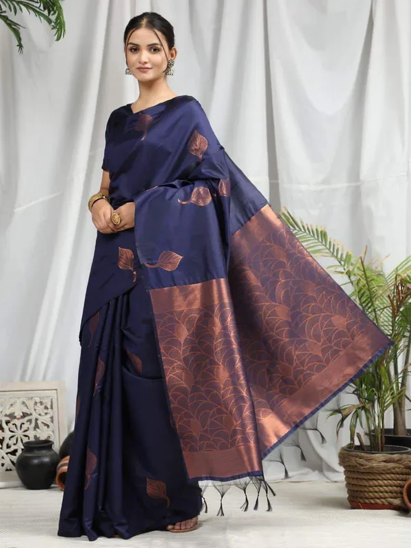 Nevy_Blue_Soft_jequard__Weaving_Silk_Saree