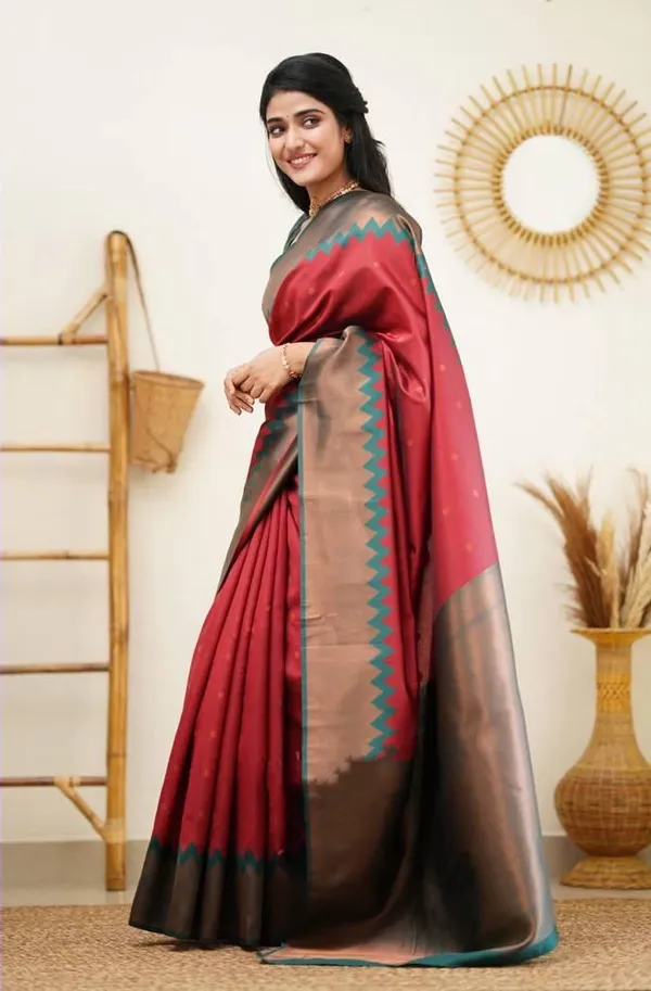 Red_Soft_jequard__Weaving_Silk_Saree