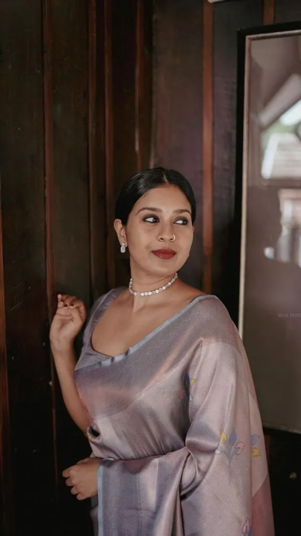 Grey_Soft_jequard__Weaving_Silk_Saree