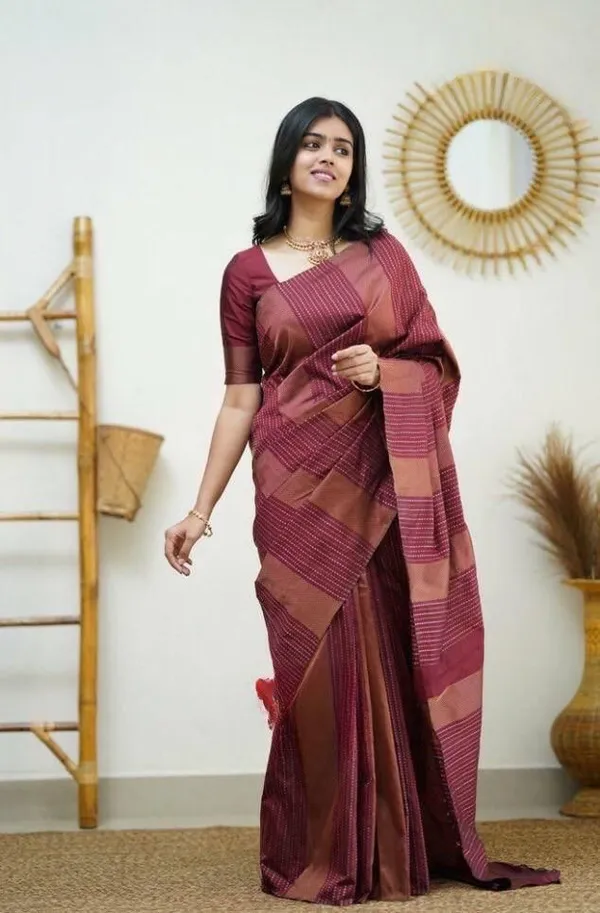 Maroon_Soft_jequard__Weaving_Silk_Saree
