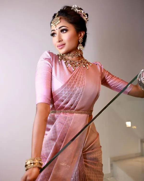 Pink_Soft_jequard__Weaving_Silk_Saree