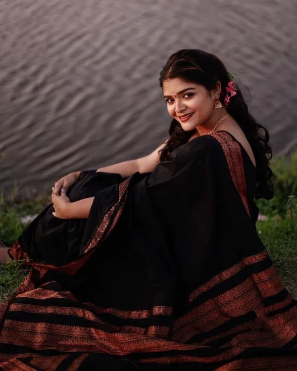 Black_Soft_jequard__Weaving_Silk_Saree