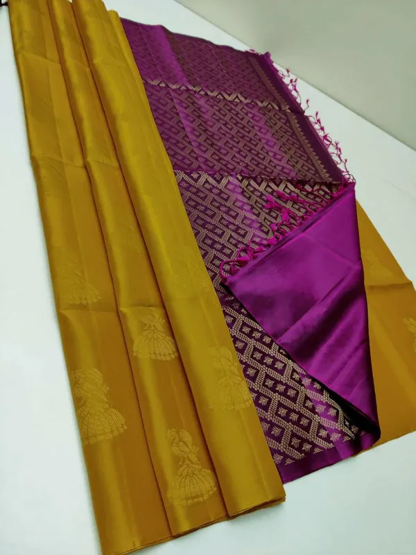Yellow_Soft_jequard__Weaving_Silk_Saree