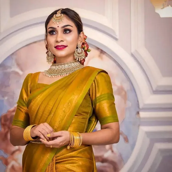 Yellow_Soft_jequard__Weaving_Silk_Saree