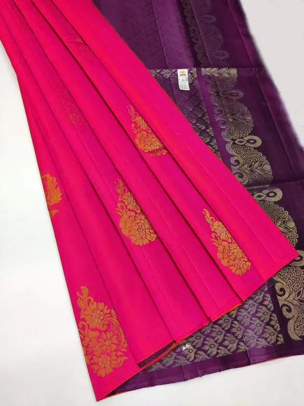Pink_Soft_jequard__Weaving_Silk_Saree