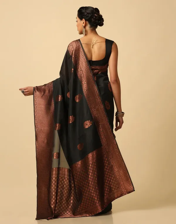 Black_Soft_jequard__Weaving_Silk_Saree