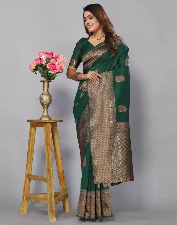 Green_Soft_jequard__Weaving_Silk_Saree