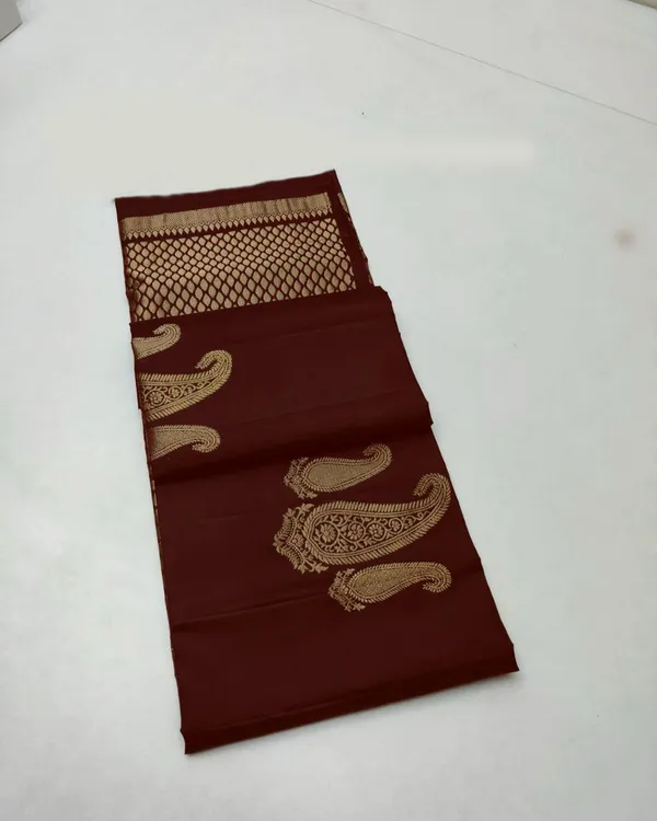 Brown_Soft_jequard__Weaving_Silk_Saree