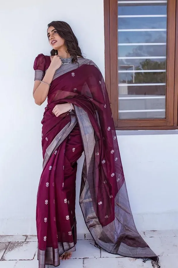 Maroon_Soft_jequard__Weaving_Silk_Saree
