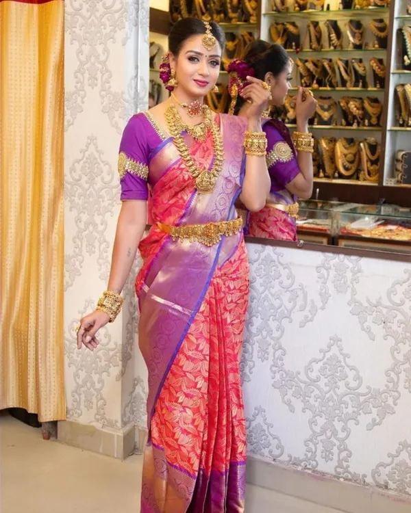 Pink_Soft_jequard__Weaving_Silk_Saree