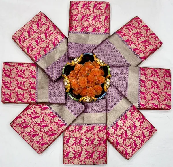Pink_Soft_jequard__Weaving_Silk_Saree