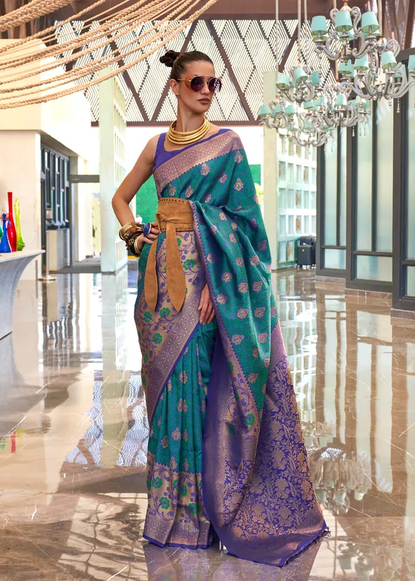 metalic__Handloom_Weaving_Silk_Saree