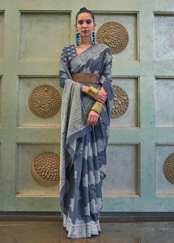 Metalic__Chikankari_Lukhnowi_Handloom_Saree