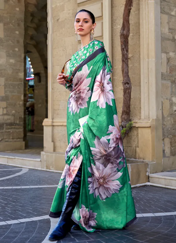 Green_Two_Tone_Handloom_Weaving_Saree