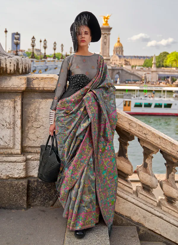 Grey_Organza_Handloom_Weaving_Saree