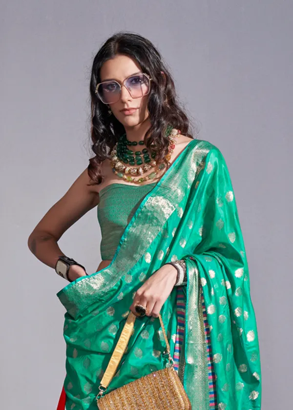 green_Handloom_Weaving_Silk_Saree