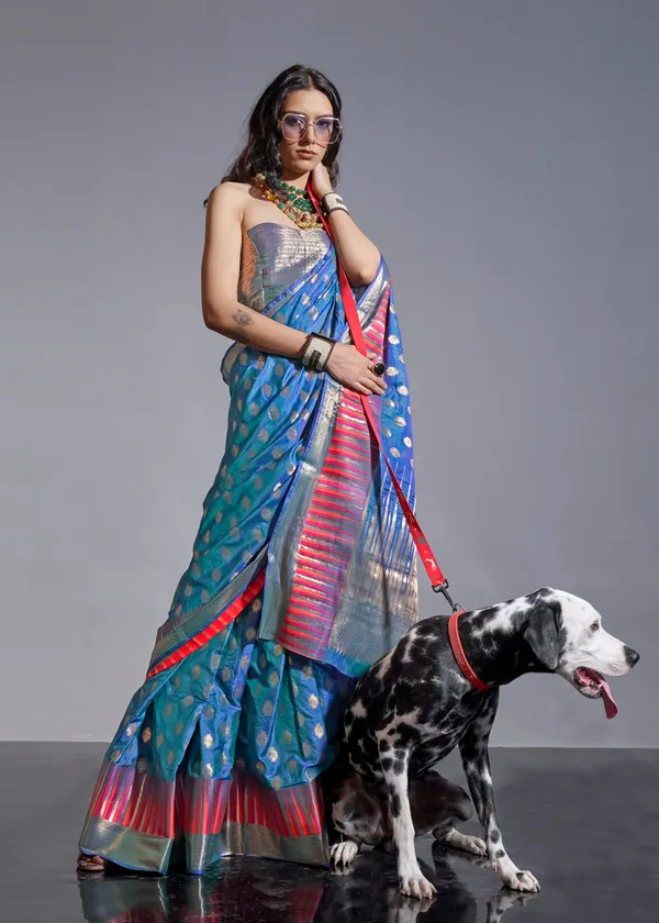 metalic_Handloom_Weaving_Silk_Saree
