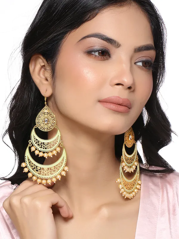Gold_Aliya_Chandbali_for_Women