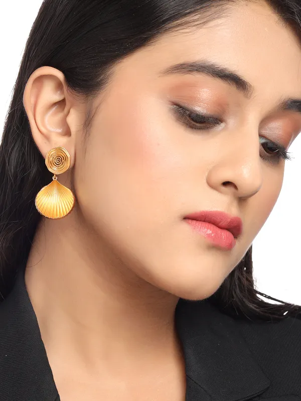 Shell_Danglers_for_Women