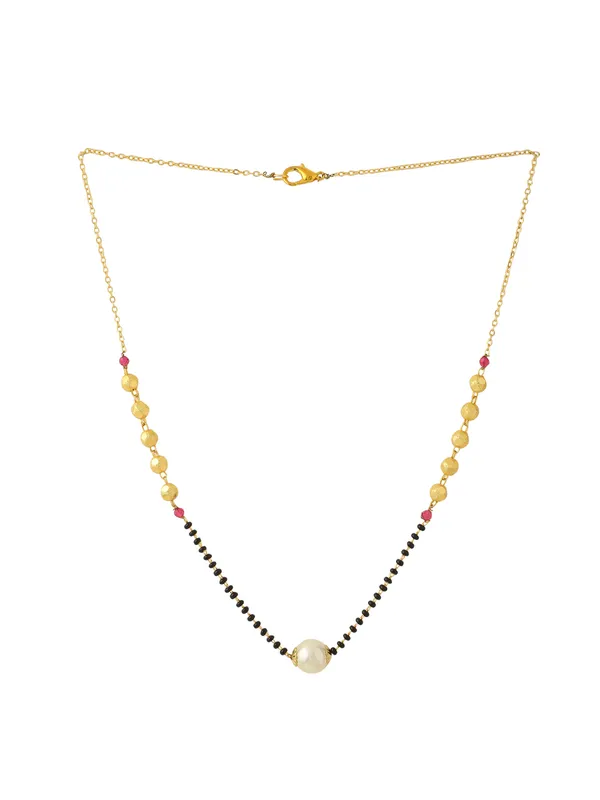 Arya_Pearl_Mangalsutra_for_Women