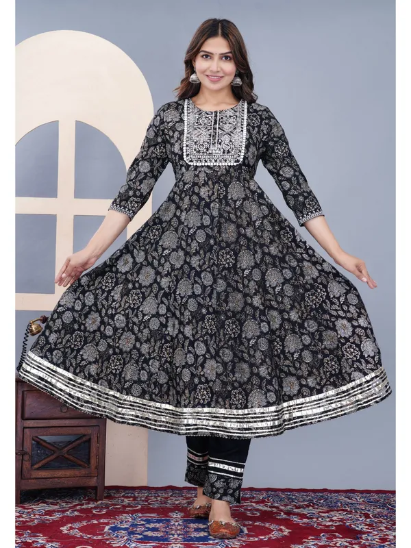 Stylish_Black_Anarkali_Kurta_with_Palazzo_&_Dupatta_???