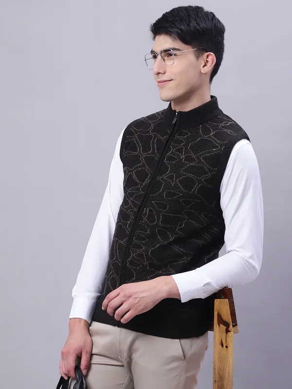 Men_Acrylic_Blend_Wool_Self_Design_Zipper_Sleeveless_Sweater