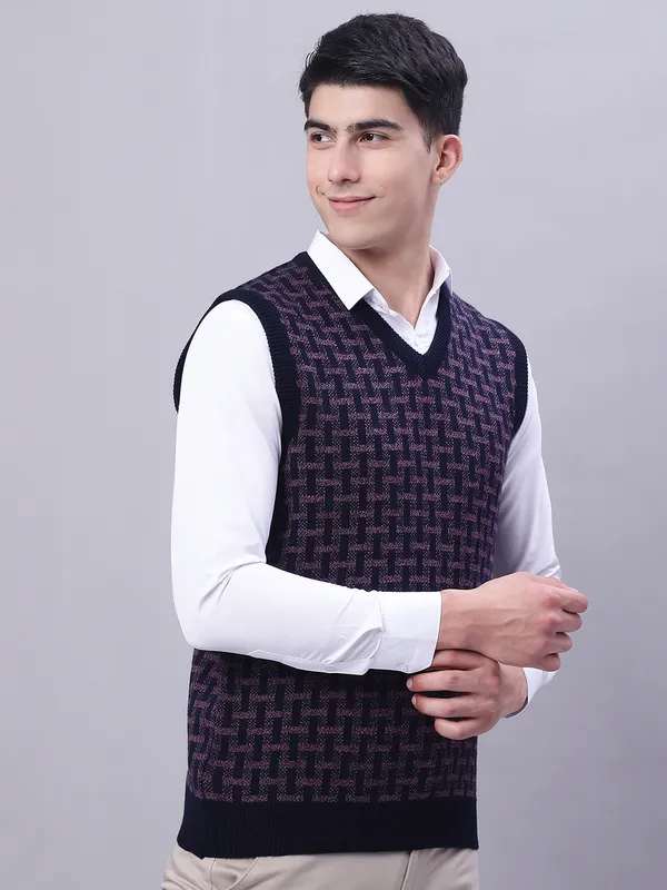 Men_Acrylic_Blend_Wool_Self_Design_V_Neck_Sleeveless_Sweater