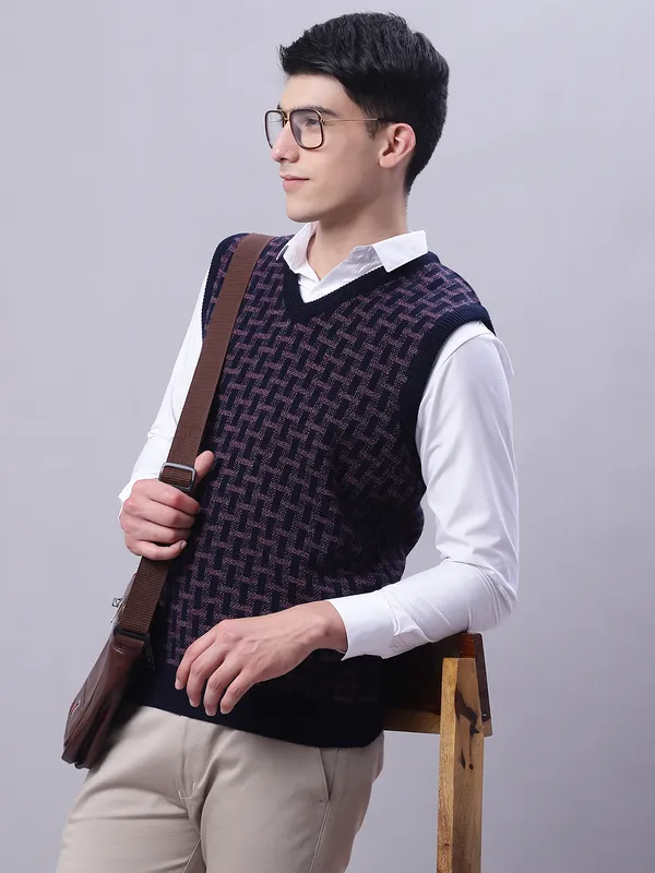 Men_Acrylic_Blend_Wool_Self_Design_V_Neck_Sleeveless_Sweater