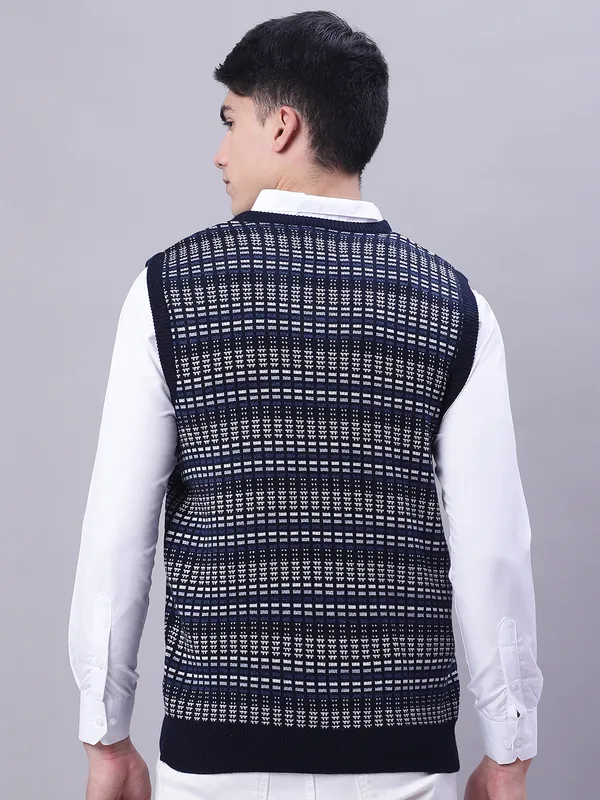 Men_Acrylic_Blend_Wool_Self_Design_V_Neck_Sleeveless_Sweater