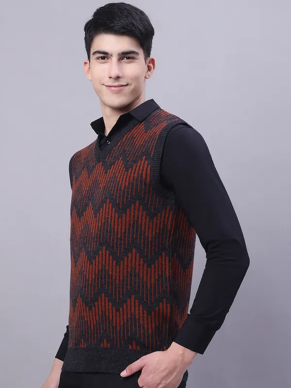 Men_Acrylic_Blend_Wool_Self_Design_V_Neck_Sleeveless_Sweater