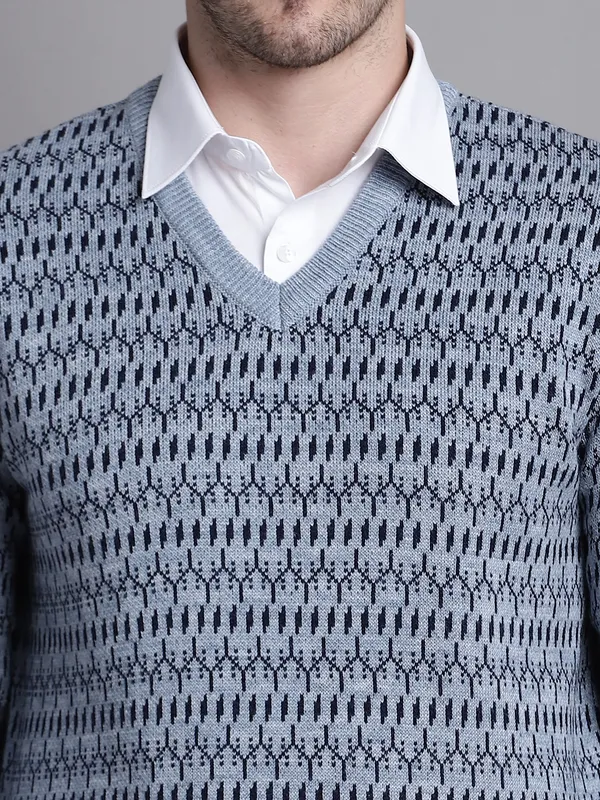 Men_Acrylic_Blend_Wool_Self_Design_V_Neck_Sweater
