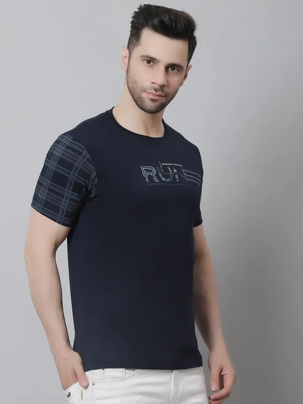 Men_Printed_Round_Neck_Navy_Cotton_T-Shirt